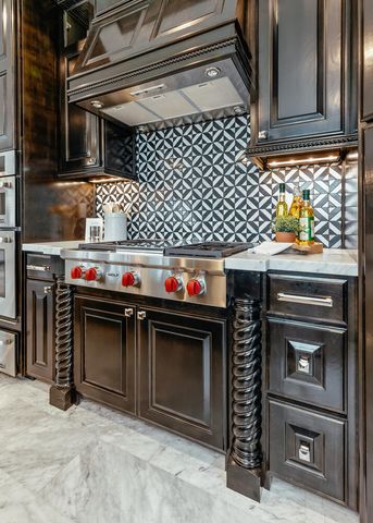 5721 W Prospect Drive, Visalia, CA 93291