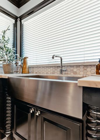 5721 W Prospect Drive, Visalia, CA 93291