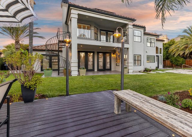 5721 W Prospect Drive, Visalia, CA 93291