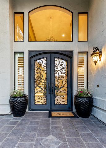 5721 W Prospect Drive, Visalia, CA 93291