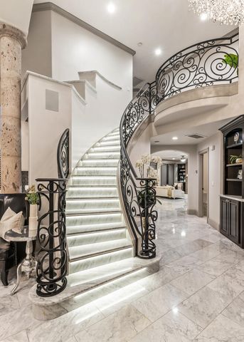 5721 W Prospect Drive, Visalia, CA 93291