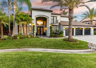 5721 W Prospect Drive, Visalia, CA 93291