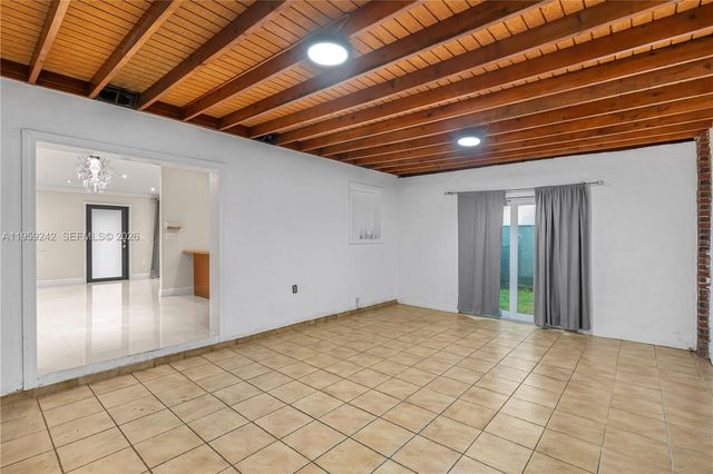 13817 SW 24th St 13817, Miami, FL 33175