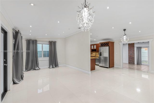 13817 SW 24th St 13817, Miami, FL 33175