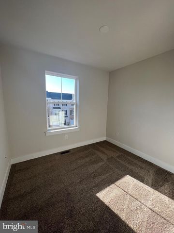 805 PECAN RD, Spring City, PA 19475