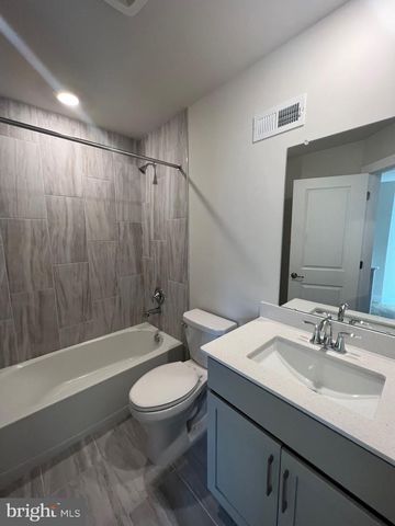 805 PECAN RD, Spring City, PA 19475