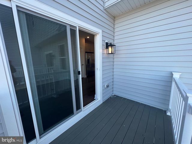 805 PECAN RD, Spring City, PA 19475