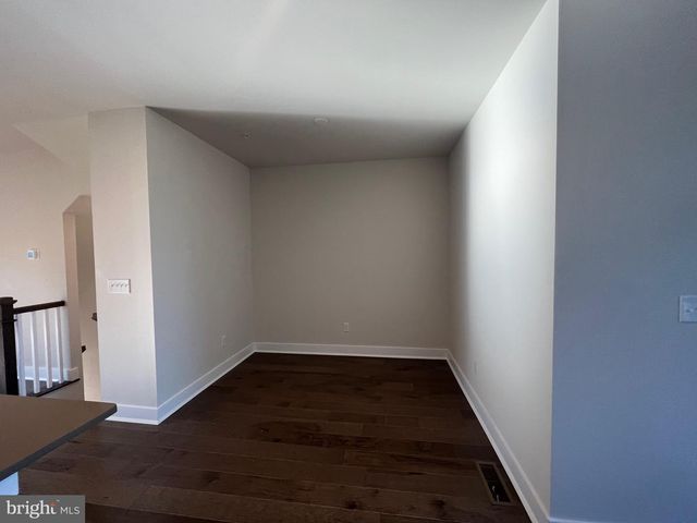 805 PECAN RD, Spring City, PA 19475