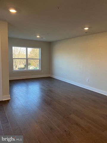 805 PECAN RD, Spring City, PA 19475