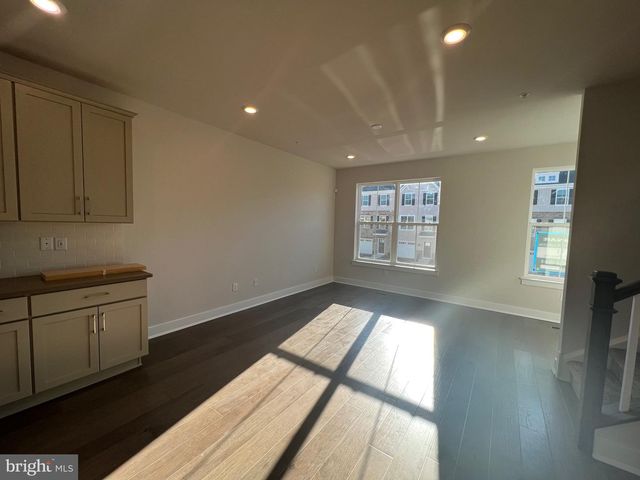 805 PECAN RD, Spring City, PA 19475