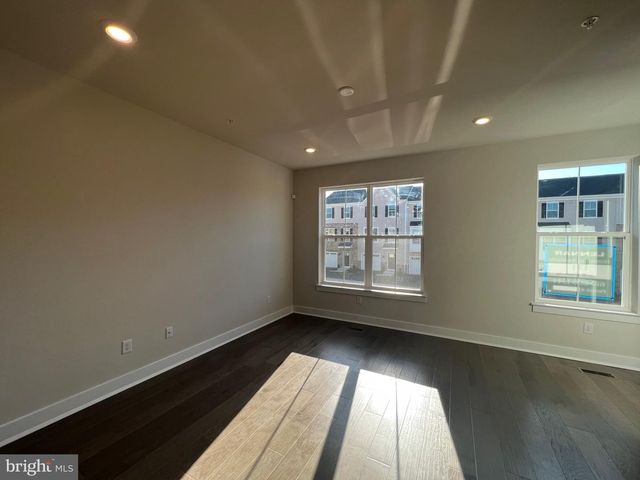 805 PECAN RD, Spring City, PA 19475