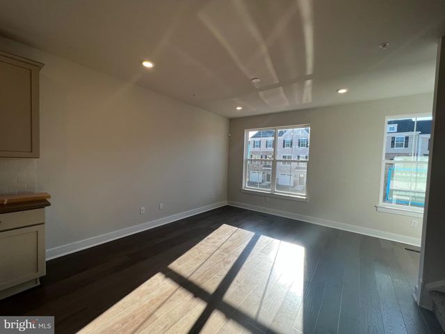 805 PECAN RD, Spring City, PA 19475