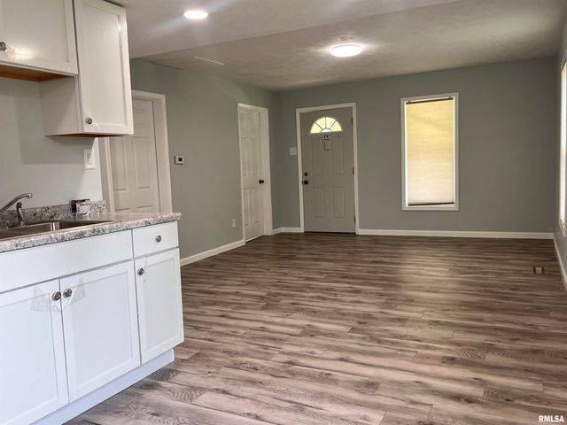 421 N 18TH Street, Herrin, IL 62948