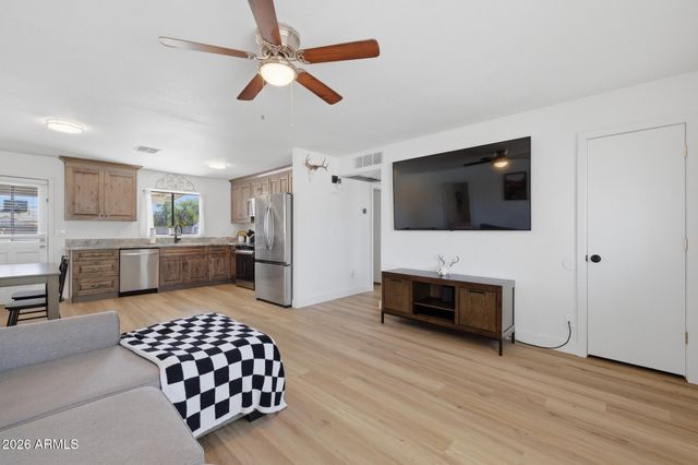 9251 W GARY Road, Peoria, AZ 85345