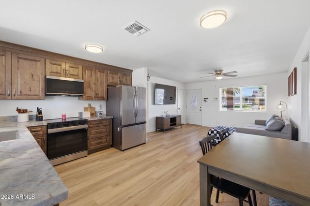 9251 W GARY Road, Peoria, AZ 85345