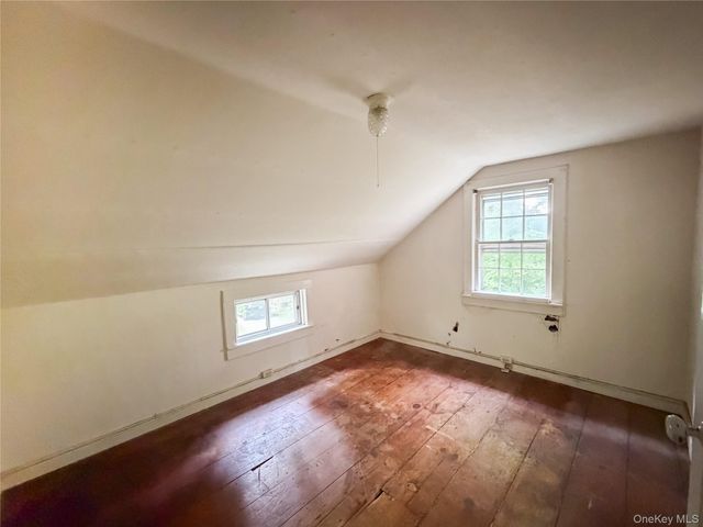 126 S Quaker Lane, Hyde Park, NY 12538
