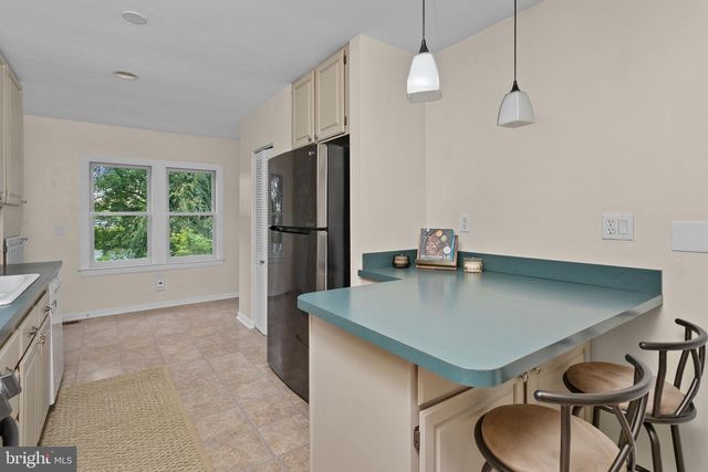 41 HILLSIDE AVE, Princeton, NJ 08540