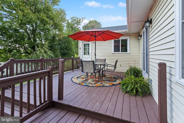 41 HILLSIDE AVE, Princeton, NJ 08540