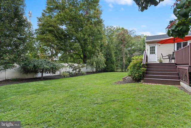 41 HILLSIDE AVE, Princeton, NJ 08540