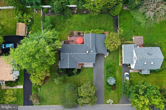 41 HILLSIDE AVE, Princeton, NJ 08540