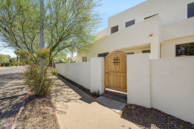 2257 N 16TH Avenue, Phoenix, AZ 85007