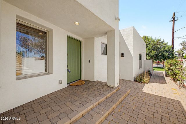 2257 N 16TH Avenue, Phoenix, AZ 85007