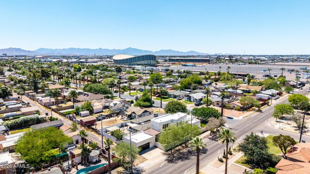 2257 N 16TH Avenue, Phoenix, AZ 85007