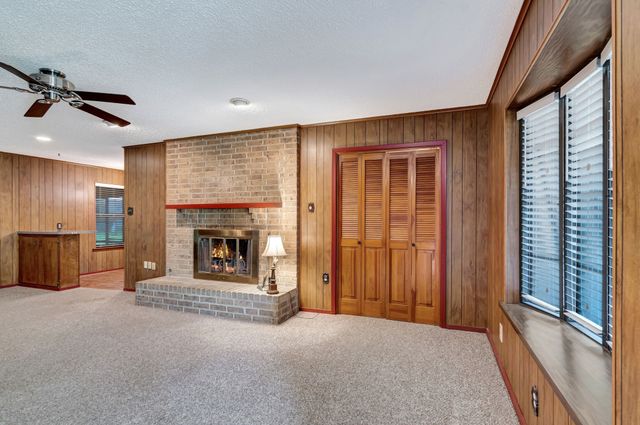 319 Allen Drive, Justin, TX 76247
