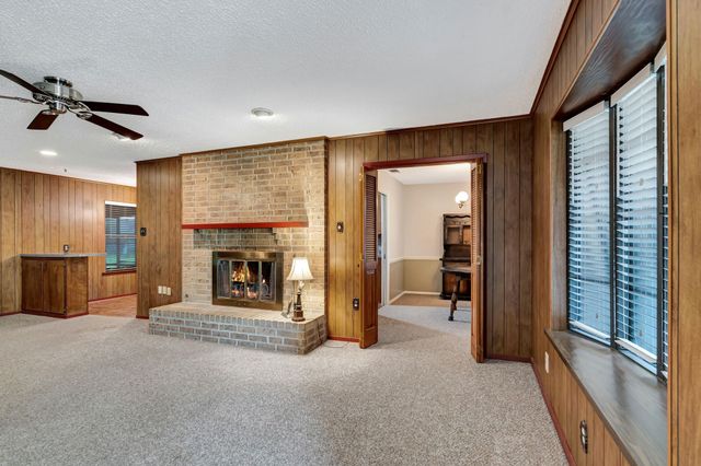 319 Allen Drive, Justin, TX 76247