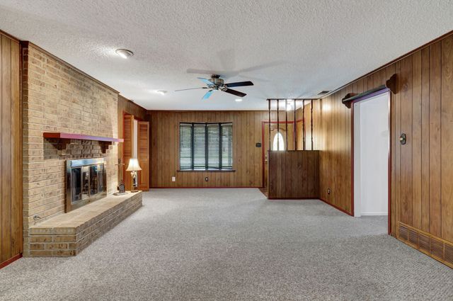 319 Allen Drive, Justin, TX 76247