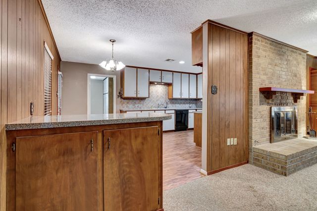 319 Allen Drive, Justin, TX 76247