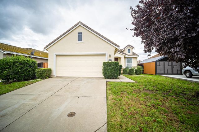 7433 6th St, Rio Linda, CA 95673