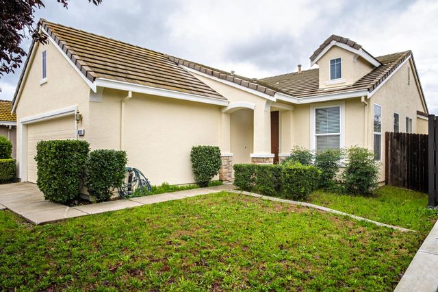 7433 6th St, Rio Linda, CA 95673