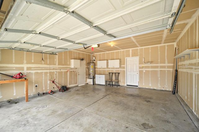 7433 6th St, Rio Linda, CA 95673