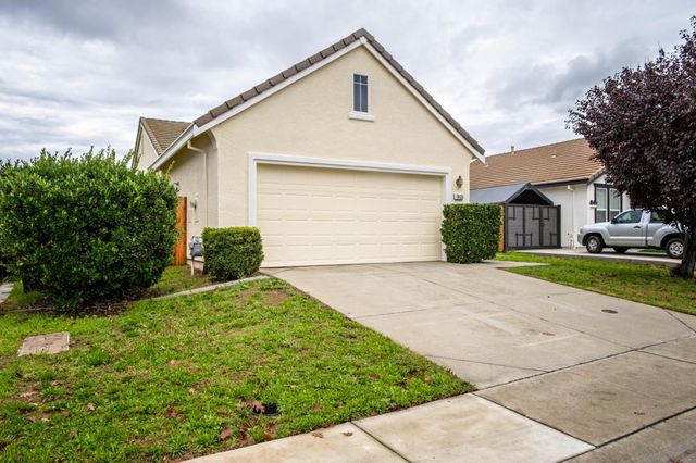 7433 6th St, Rio Linda, CA 95673