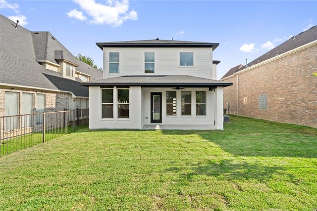 907 Saint George Place, Desoto, TX 75115