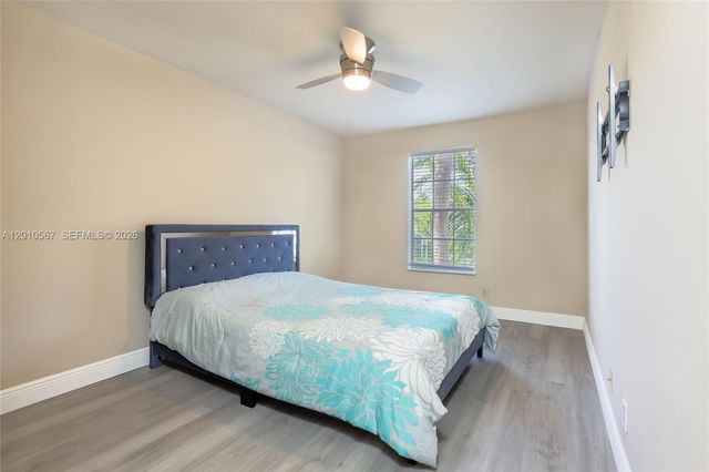 6364 La Costa Dr D, Boca Raton, FL 33433