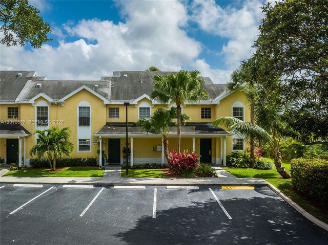 6364 La Costa Dr D, Boca Raton, FL 33433