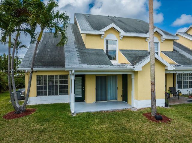 6364 La Costa Dr D, Boca Raton, FL 33433