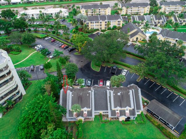 6364 La Costa Dr D, Boca Raton, FL 33433