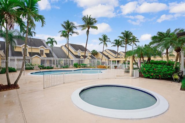 6364 La Costa Dr D, Boca Raton, FL 33433