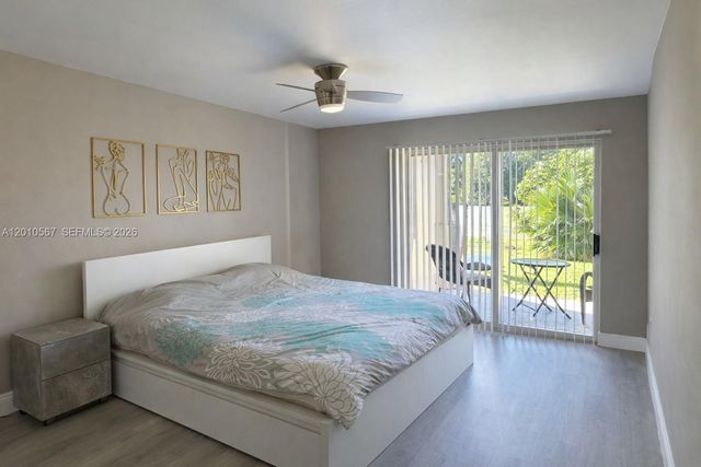 6364 La Costa Dr D, Boca Raton, FL 33433