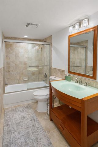 6364 La Costa Dr D, Boca Raton, FL 33433