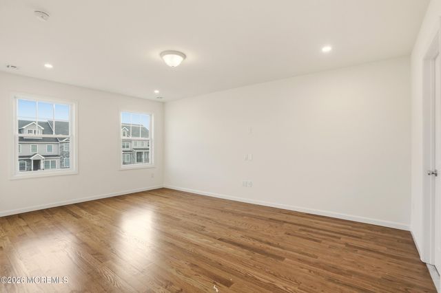 18 Yehuda Way, Lakewood, NJ 08701