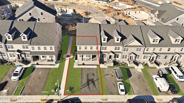 18 Yehuda Way, Lakewood, NJ 08701