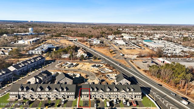 18 Yehuda Way, Lakewood, NJ 08701