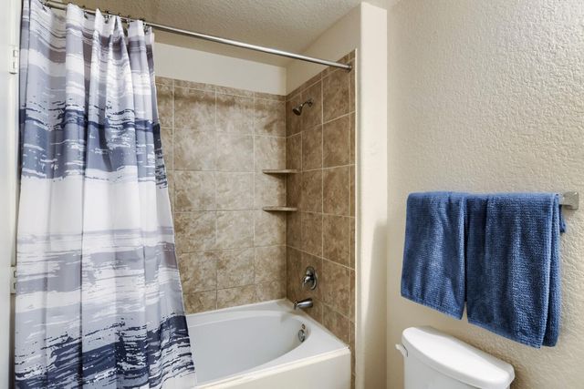 7216 Razors Edge DR, Austin, TX 78744