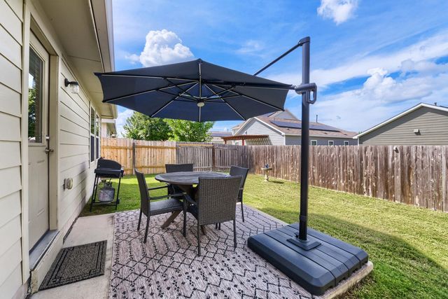 7216 Razors Edge DR, Austin, TX 78744