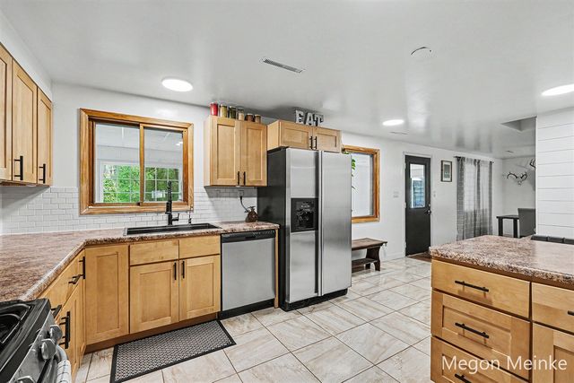 10231 Morgan Mills Road, Greenville, MI 48838