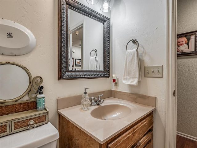 904 Marston Drive, Edmond, OK 73034